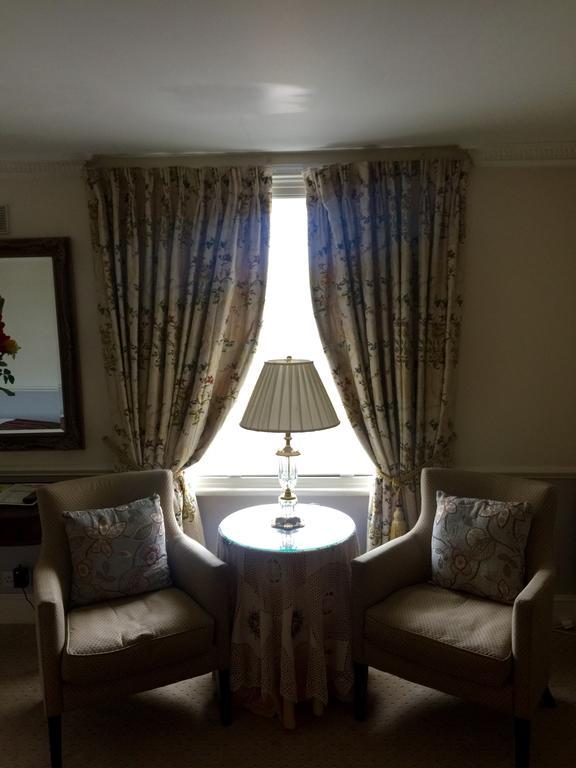 Lord Milner Hotel ลอนดอน ภายนอก รูปภาพ